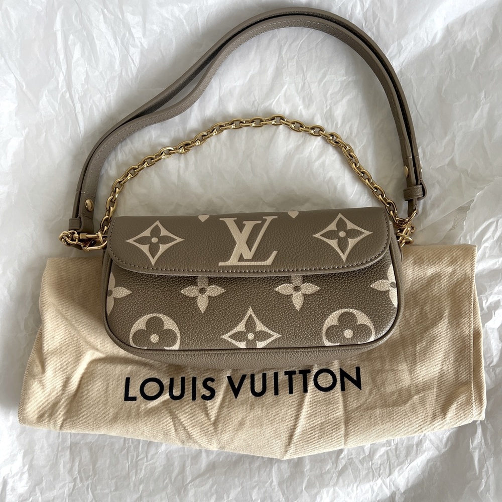Authentic Brand New Louis Vuitton Wallet On Chain Ivy brand